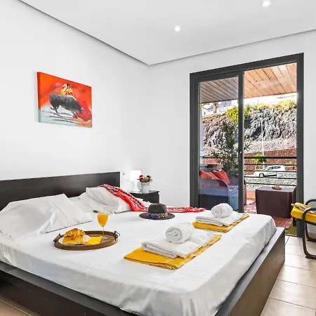 Los Gigantes Apartament With Wifi And Heated Pool